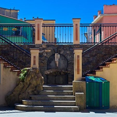 La Casa Del Gallerista Manarola Extérieur photo
