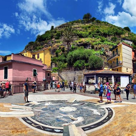 La Casa Del Gallerista Manarola Extérieur photo