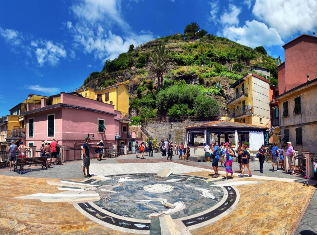 La Casa Del Gallerista Manarola Extérieur photo